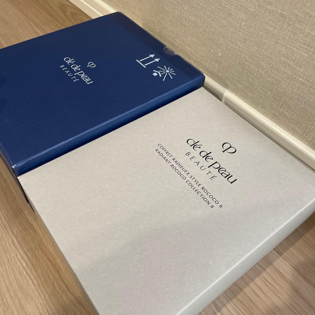 新品 クレドポーボーテ コフレラディユースティルロココII