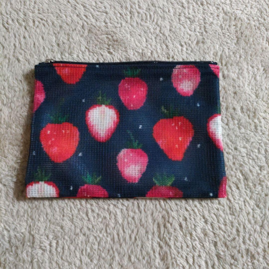フェイラー ストロベリードットメッシュ転写ポーチ - メルカリ