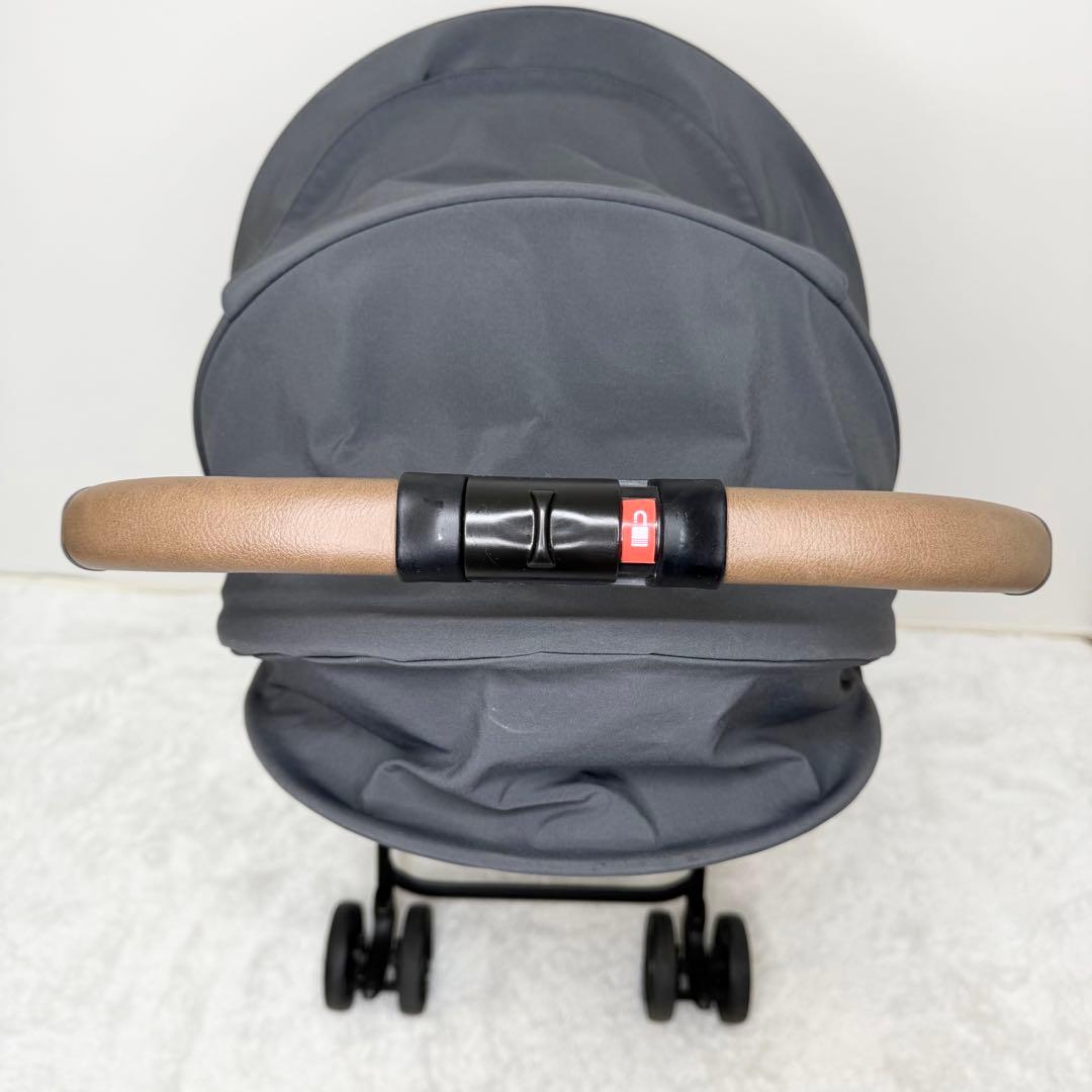 美品 Aprica カルーンエアーメッシュAB アカチャンホンポ限定モデル