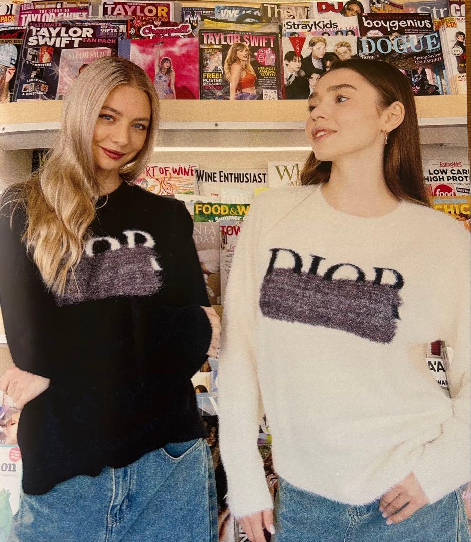 アカウント シャギーニット 白 新品未使用 Amilige（アミリージュ）の「バタフライジャカードシャギーニット