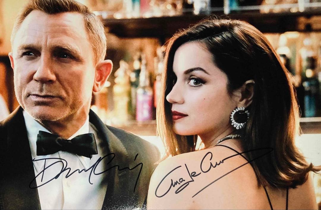 007 ダニエル・クレイグ & アナ・デ・アルマス 直筆サイン入り写真 保証書付 Yahoo!オークション -「ダニエルクレイグ サイン」の落札相場・落札価格