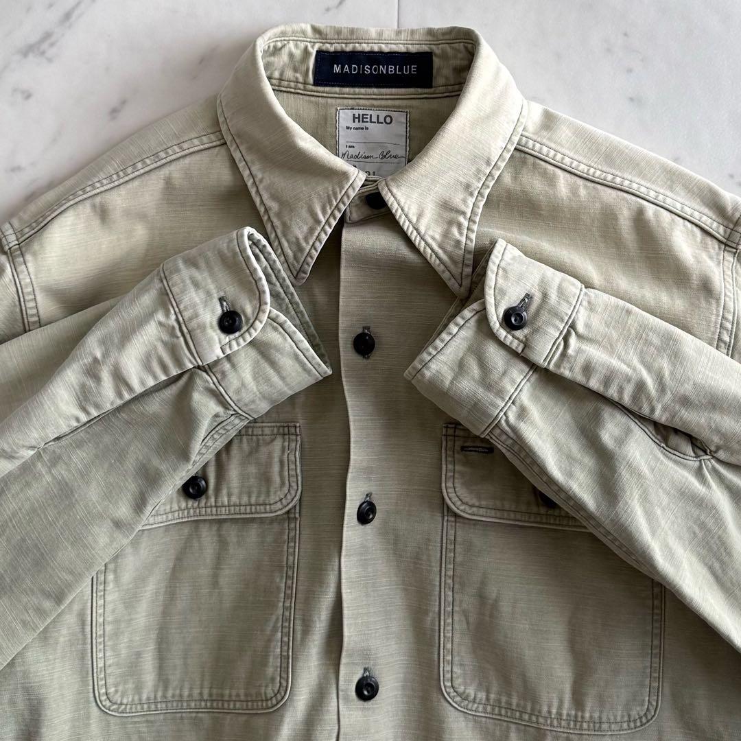 美品 マディソンブルー 01 ハンプトン バッグサテンシャツ◇カーキ
