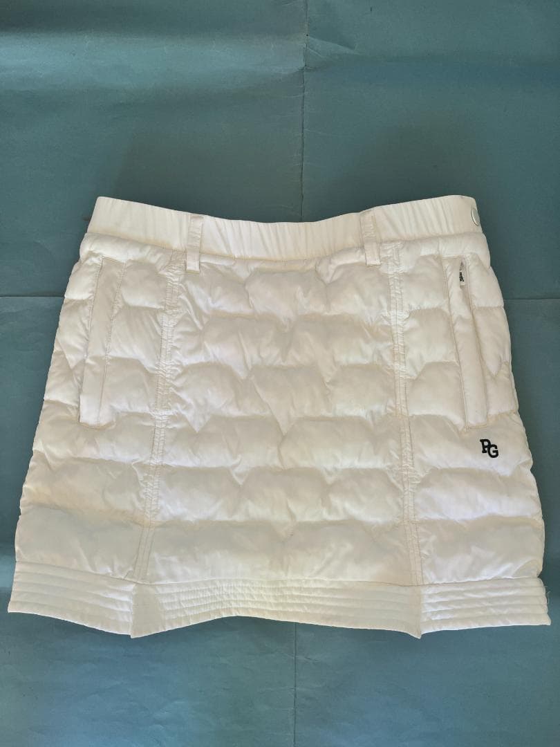 【美品】パーリーゲイツ ゴルフスカート M　ダウン入り秋冬 PEARLY GATES（パーリーゲイツ） スカート レッド×ネイビー 一部