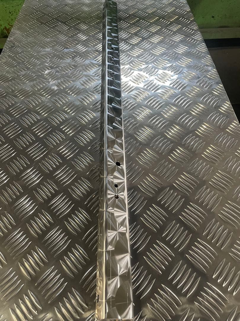 日野グラプロ　17プロフィア　ワンマンアンドンステー2連タイプ！鱗バージョン！ 鍛冶屋 ワンマンアンドン取付けステー2連用 日野グランドプロフィア用