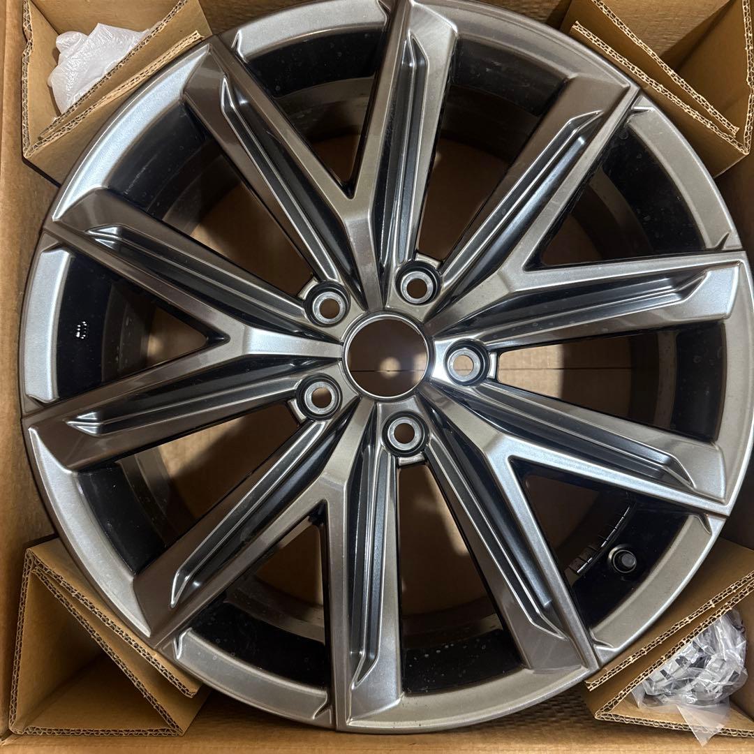 新車外し 未使用 レクサスLBX 18インチ 純正ホイール4本 - メルカリ