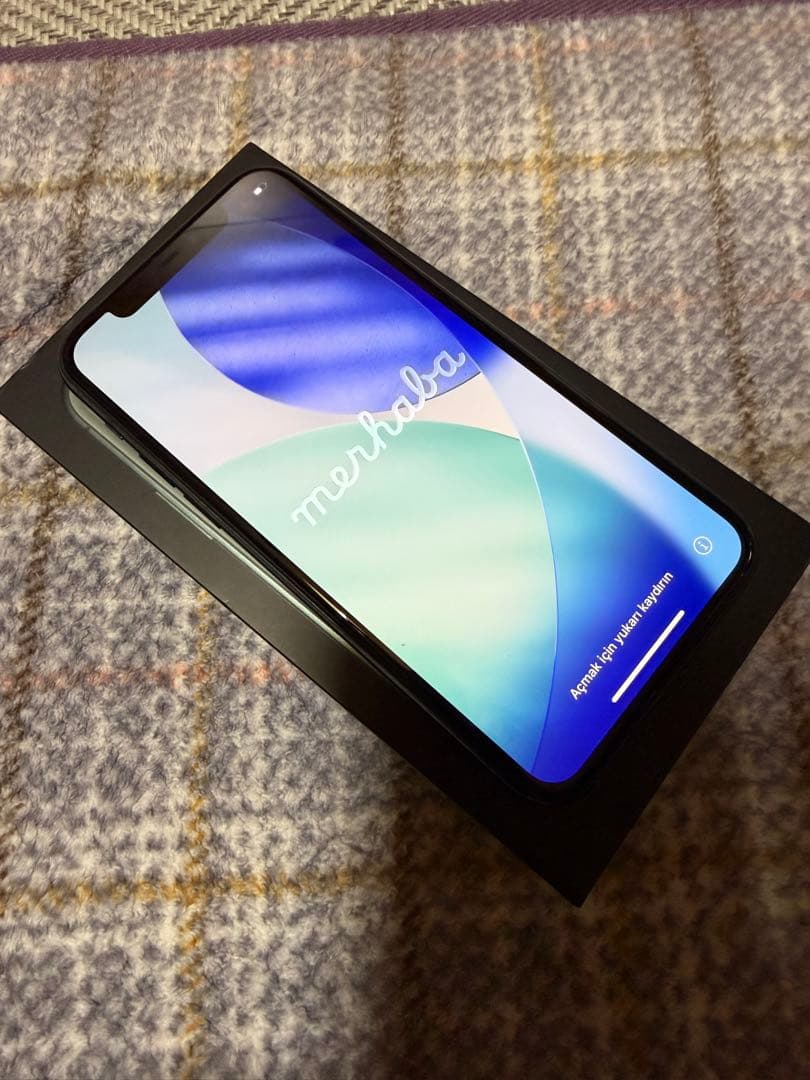 iPhone 11 Pro 64GB バッテリー 84% ミッドナイトグリーン Apple iPhone 11 Pro - 64 GB - Midnight Green (Unlocked) - 90%+