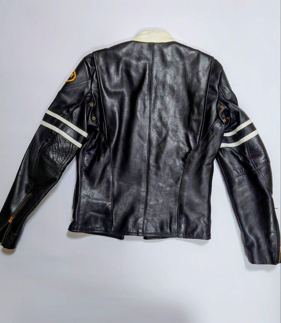 vansonレザーシングルライダースジャケット シンプルだから自分で