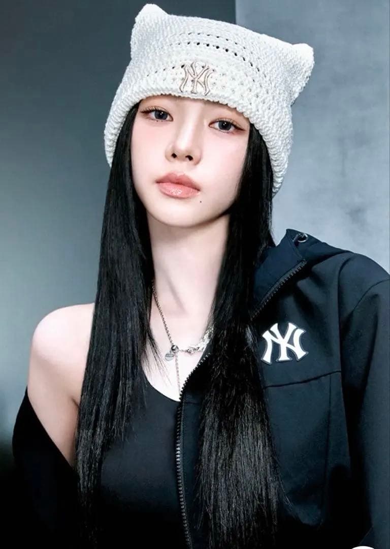 MLB ビーニー クリーム 猫耳 韓国 karina 特典付き - メルカリ