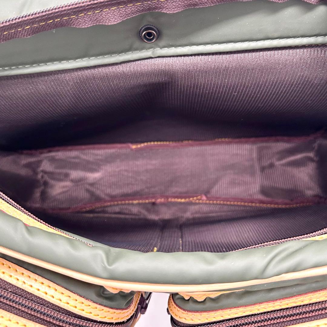 レアタイプ ハンティングワールド メッセンジャーバッグ バチュー