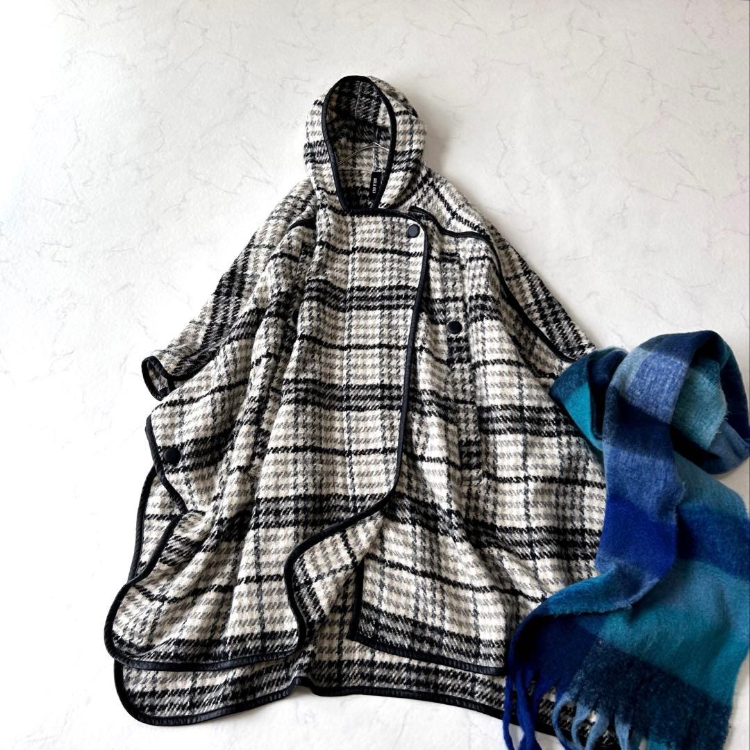未使用級 アウラアイラ AULA AIL チェック ウール ロングポンチョコート 未使用級 アウラアイラ AULA AIL チェック ウール ロングポンチョ