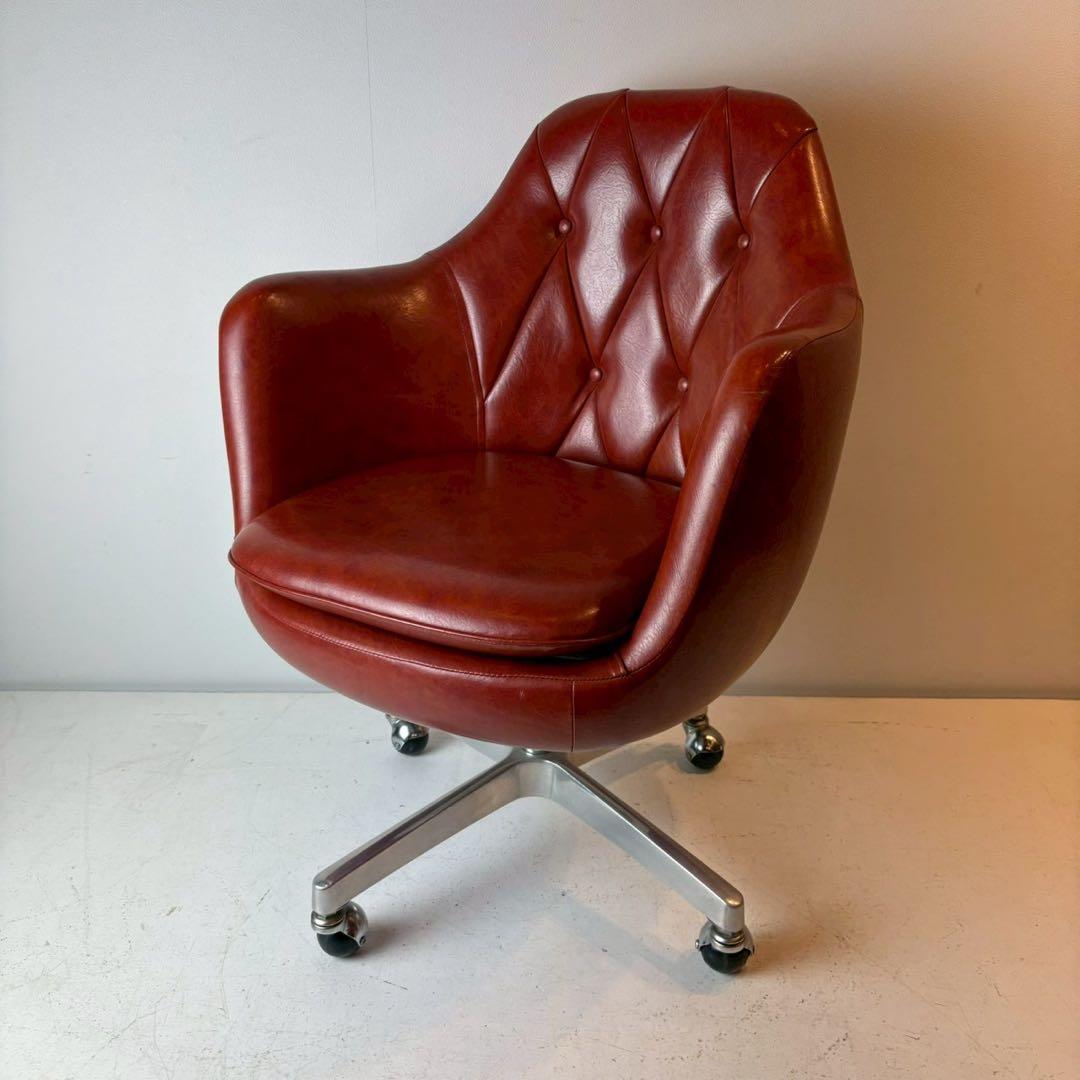 アームチェア　レザーチェア　麻雀椅子　ワークチェア　赤茶　キャスターチェア アームチェア レザーチェア 麻雀椅子 ワークチェア 赤茶 キャスター