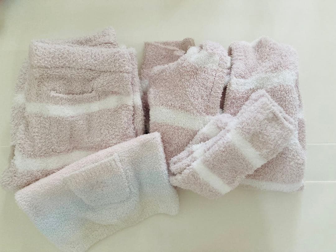 【パーカー以外未使用】ジェラピケ　福袋　3点セット＋はらまき gelato pique - 【3点セット】ジェラピケ福袋2024 モコモコパーカー