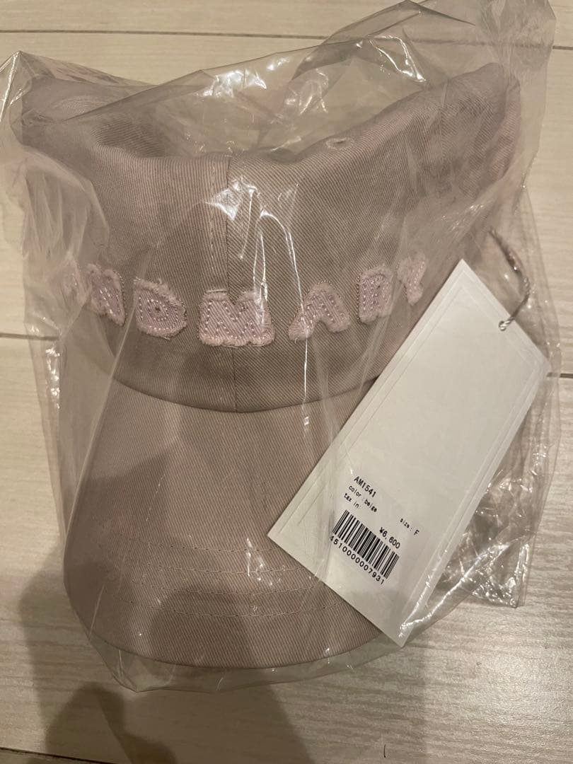 andmary Mary logo cap beige