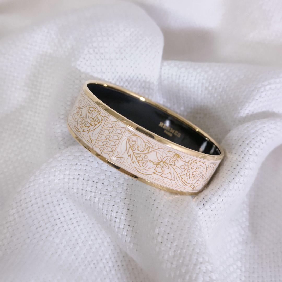 エルメスHERMESエマイユGM七宝焼バングルブレスレット白ホワイト金ゴールド HERMES - エルメス エマイユPM 七宝焼き バングル メッキ レディース