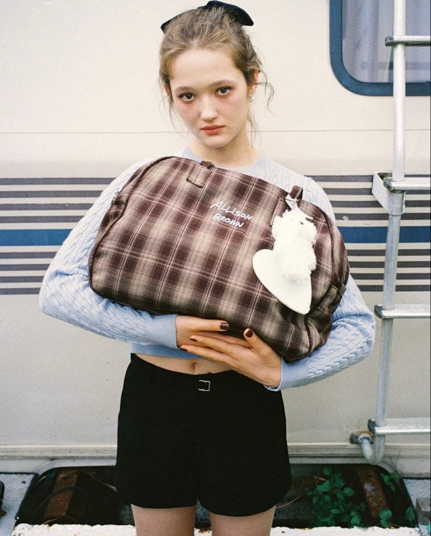 m*u様 新品未使用 大人気予約販売アリソンブラウン ホリデーキャンバス