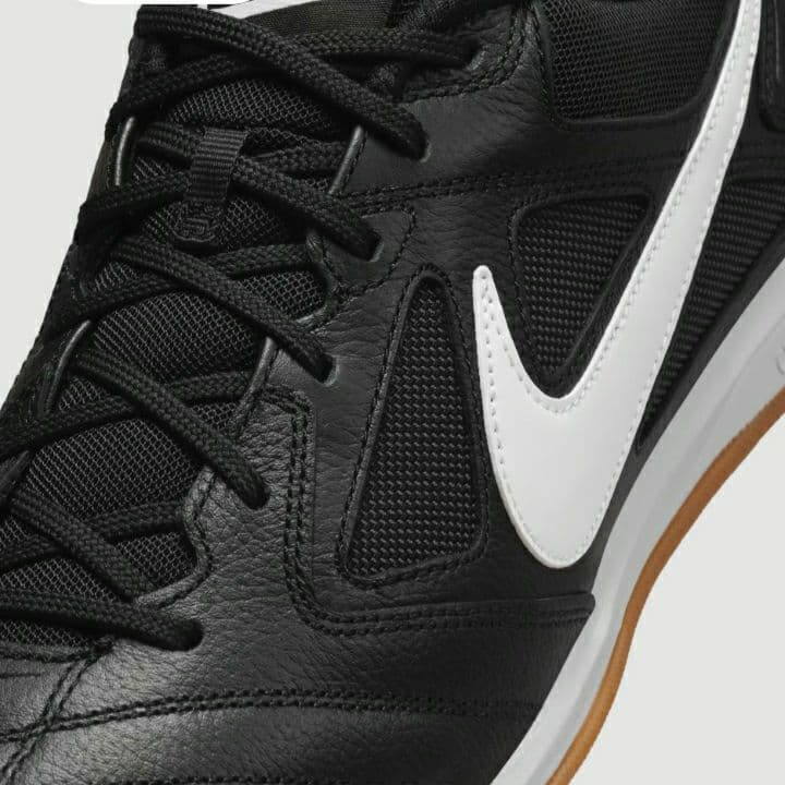 新品・未使用　NIKE GATO 28.0cm