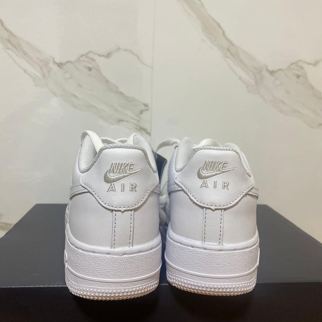 NIKE AIR FORCE 1 LE GS \"WHITE\" エアフォ