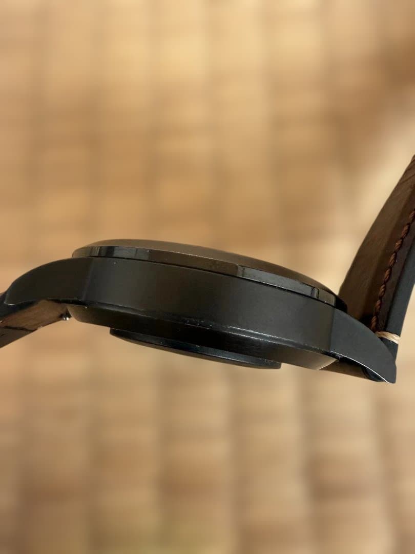 FOSSIL DW8F1 スマートウォッチ ブラック ベルトはダークブラウン