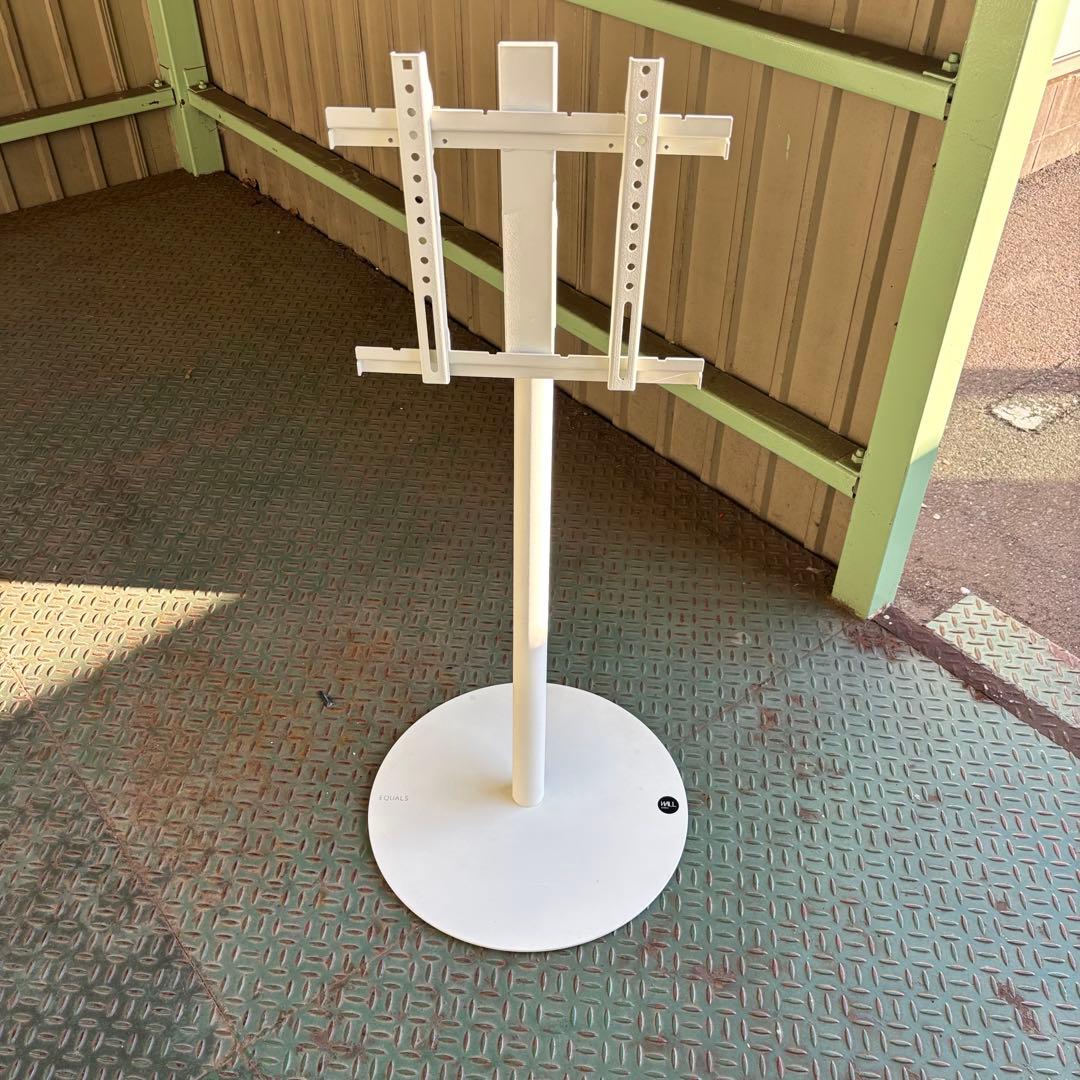 EQUALSテレビスタンド WALL A2ロー Amazon.co.jp: WALL 【デザイン賞4冠】 A2 CASTER BASE テレビスタンド