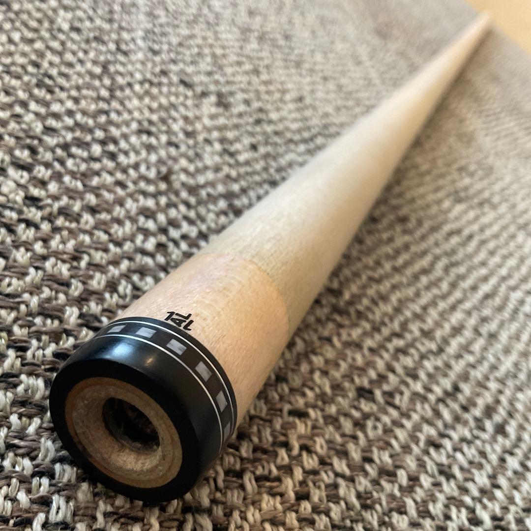 a*-様 USED シャフト　ブラックパール カスタム キュー　ラジアル ジョイ アダム VI シャフト ラジアル 黒無地｜ビリヤード 通販 キューショップ