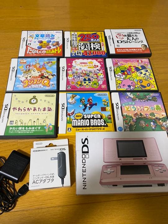 ニンテンドーDS、ソフト9点、充電器2つ - メルカリ