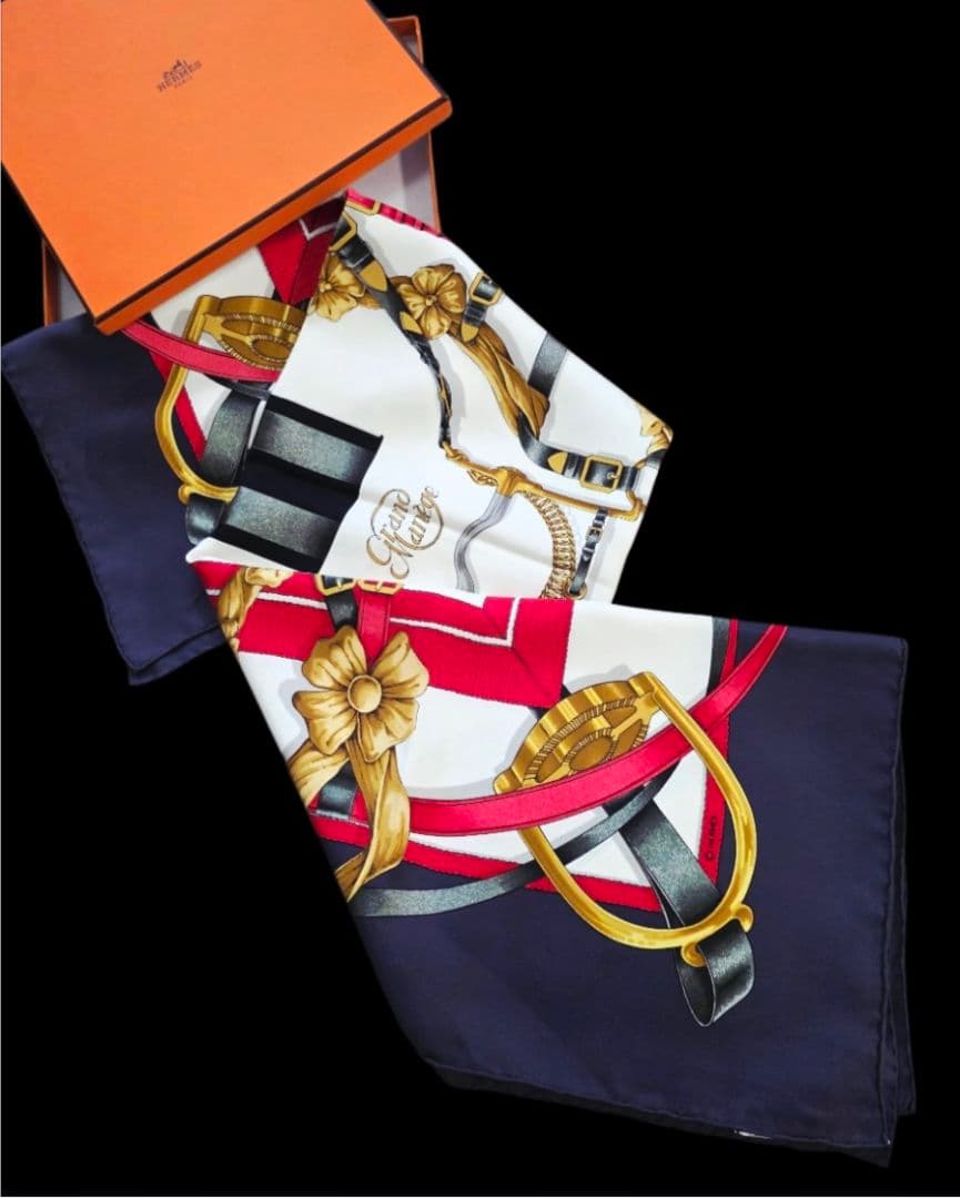 HERMESエルメスカレ90大判スカーフ GRAND MANEGE レア - メルカリ