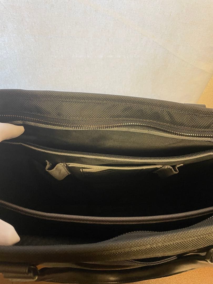 TUMI 682414DE Jarvis バリスティックナイロントートバッグ - メルカリ