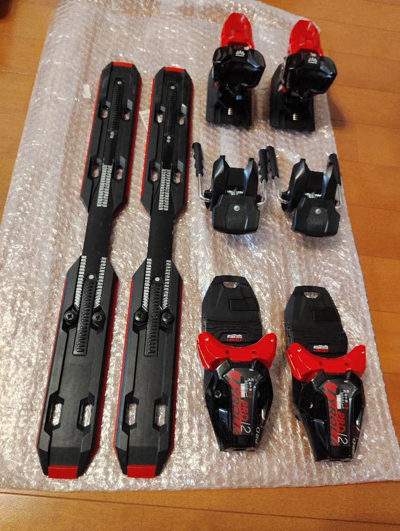 チロリア PRD 12 GW ビンディング　オガサカ オガサカ スキー 25-26 KS-UP/RD + チロリア PRD 12 GW ビンディング付