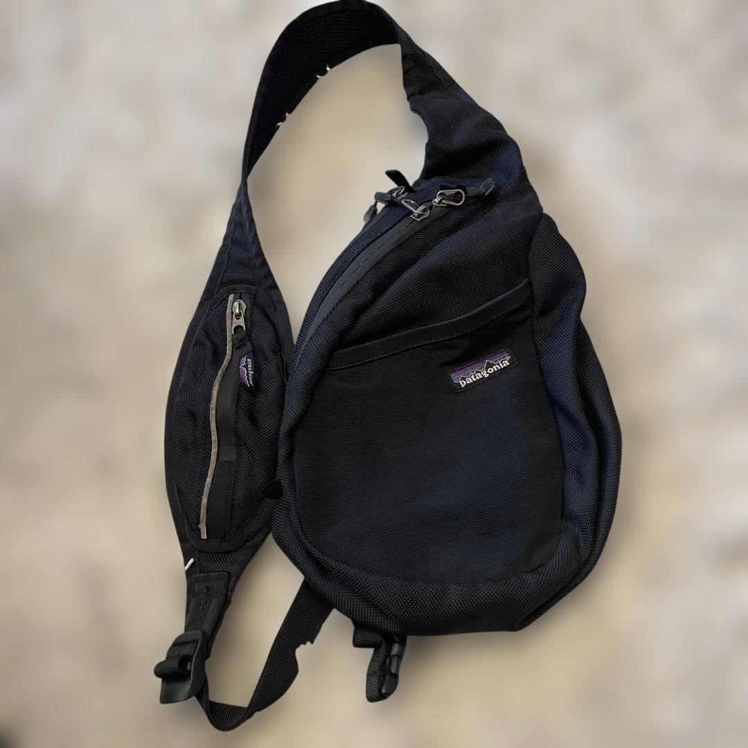 Patagonia アトムスリングブラック ショルダーバッグ patagonia パタゴニア アトム スリング 8L ショルダーバッグ “Atom