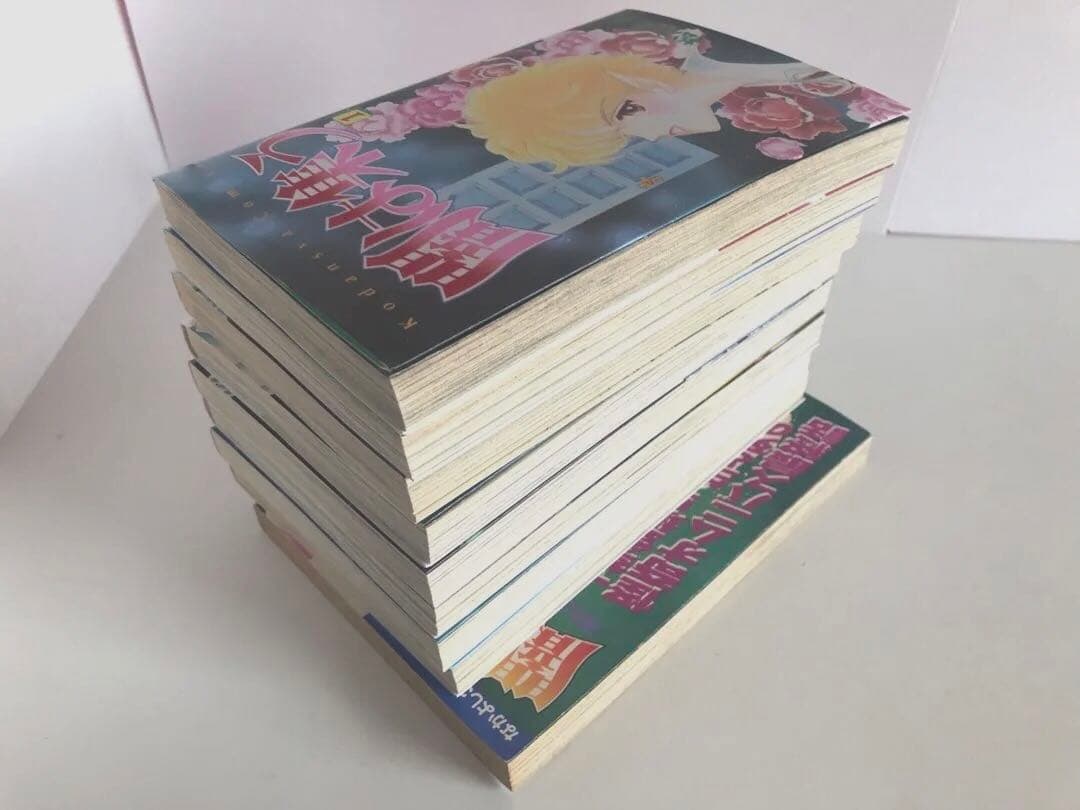 松本洋子 初版 闇は集う全9巻 少女漫画まとめ売り 付録 夜に消える翼