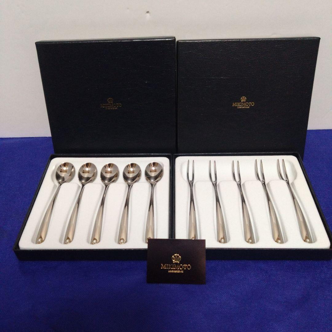 【RT-74682専用】MIKIMOTO　パール付き　ティースプーン　フォーク 2026年最新】mikimoto 真珠 スプーンの人気アイテム - メルカリ