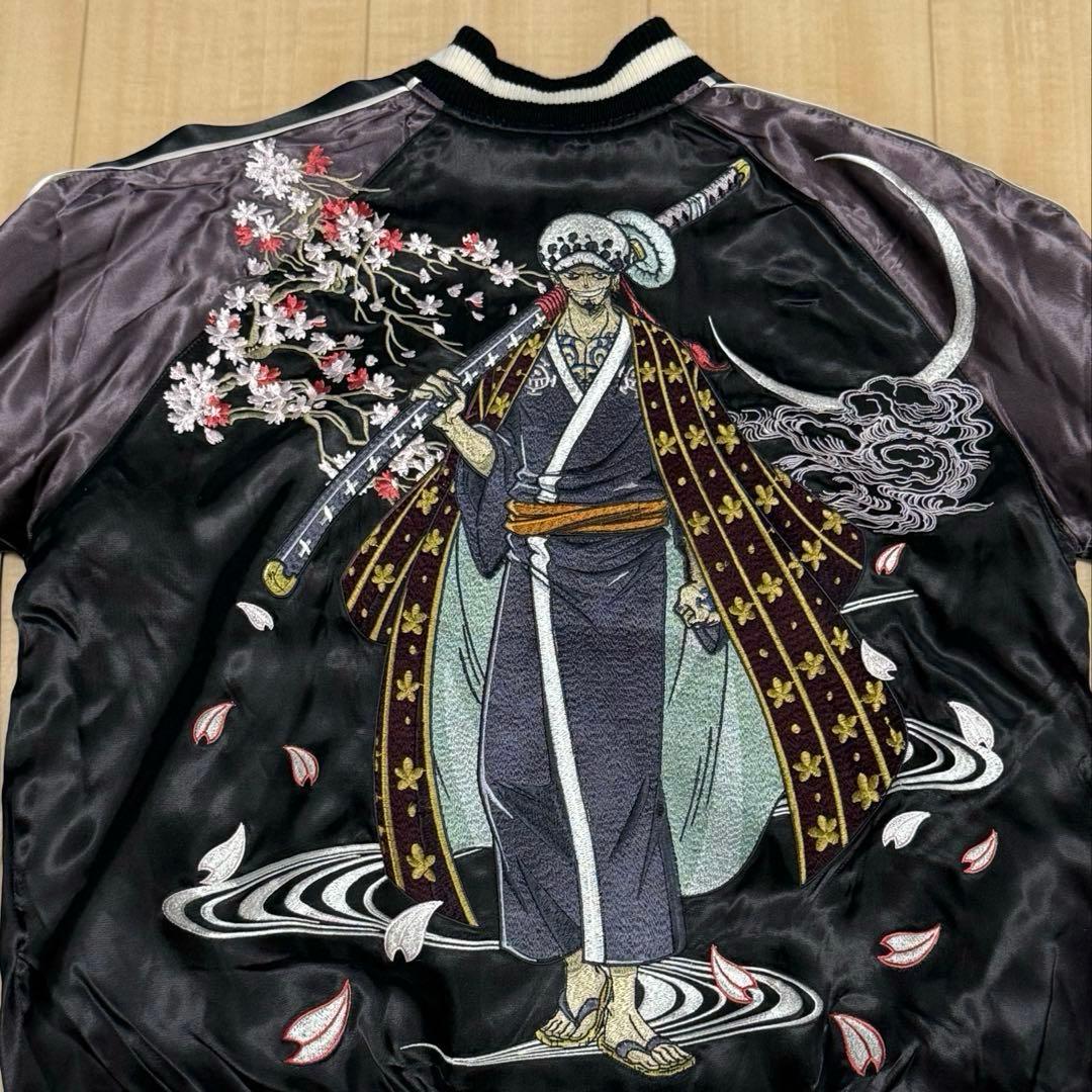 ワンピース トラファルガー・ロー 刺繍スカジャン Lサイズ 未使用品