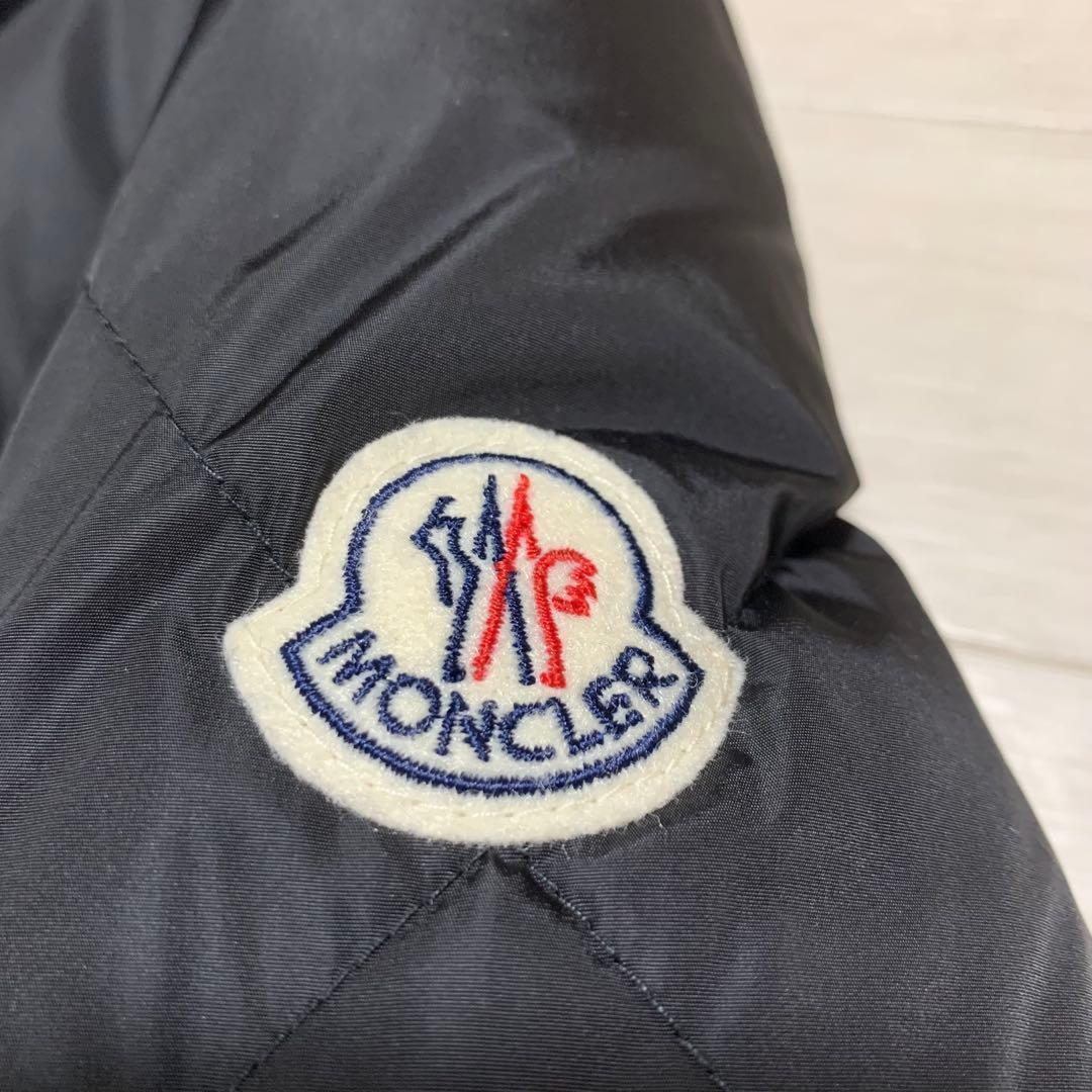美品☆ MONCLER VAULOGETTE 黒 ダウン フレア裾4D225 - メルカリ