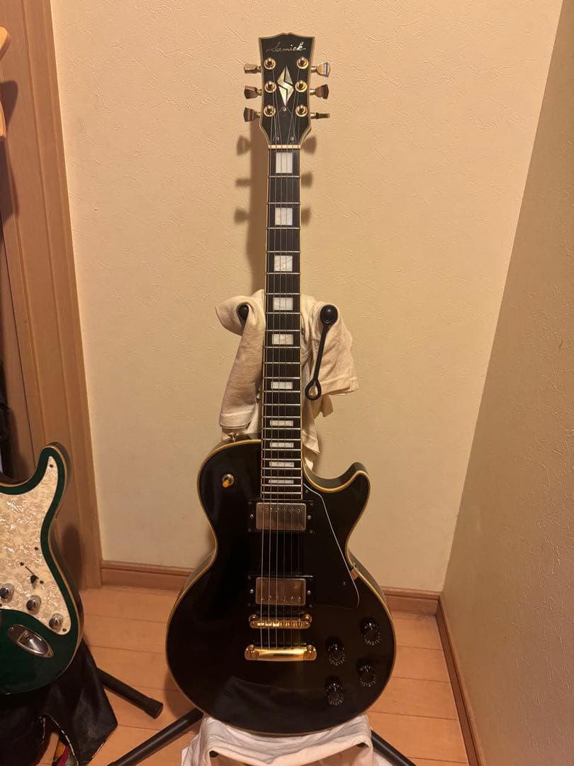 レスポール　カスタム　エレキギター ブラック 音出し確認済み samick BUSKER'S BLC-500 BLK エレキギター初心者12点セット【マーシャル