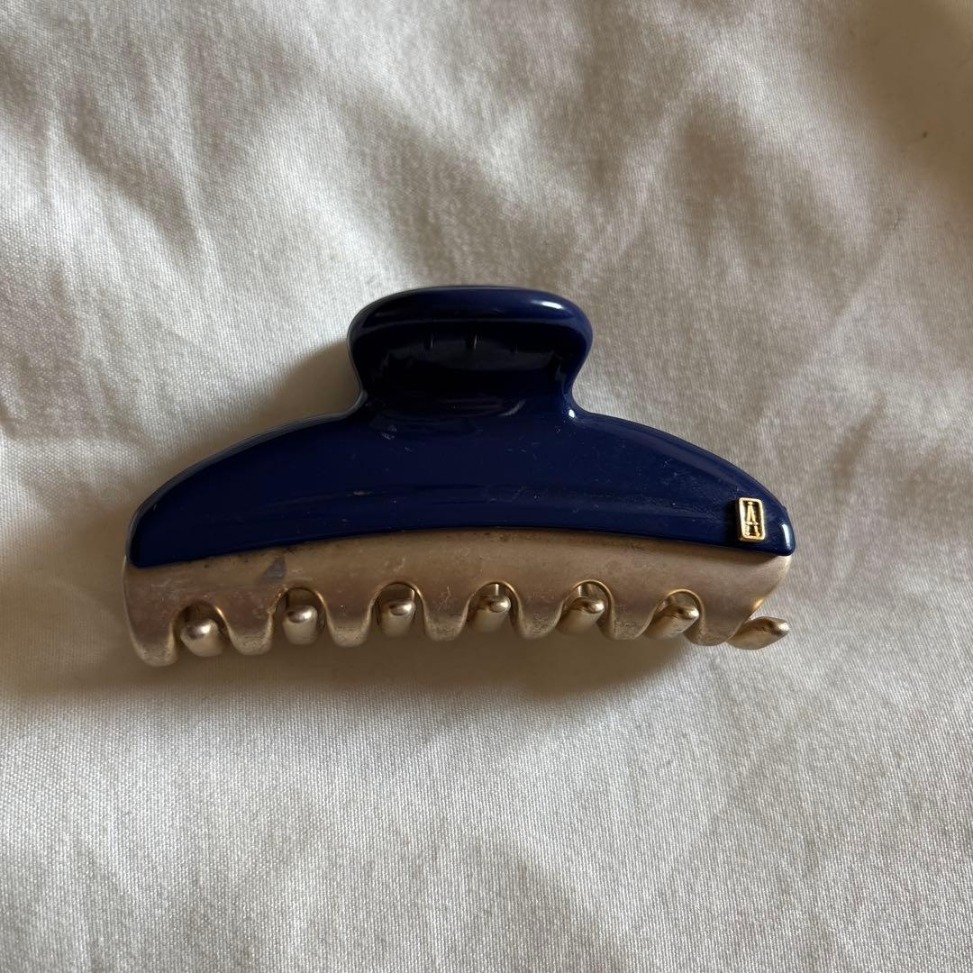 アレクサンドルドゥパリ Mヘアクリップネイビー - メルカリ