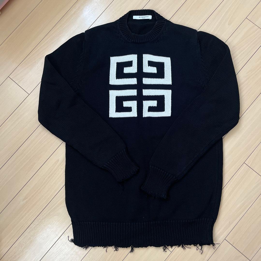 GIVENCHY ブラック ニットセーター