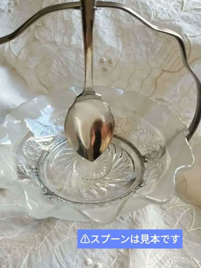 ジャムディッシュ　ジャム入れ　英国アンティーク　イギリス　アフタヌーンティー アンティークティールームマリッジの英国アフタヌーンティーと