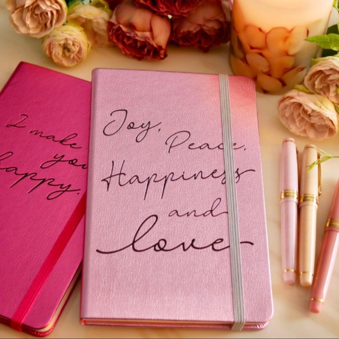 【うさうさ様】　ラデスペリテ　聖域と繋がるノート　シャンパンピーチ　ベリー　2冊 聖域と繋がるノート 【シャンパンピーチ】喜び、平和、幸福、そして愛