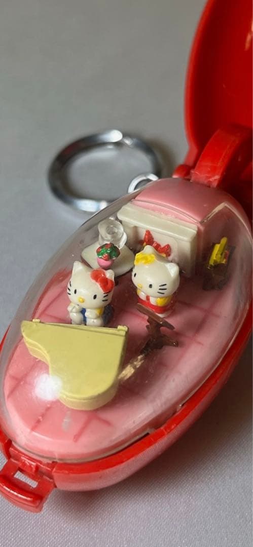 ハローキティ ポケットクリッター - メルカリ