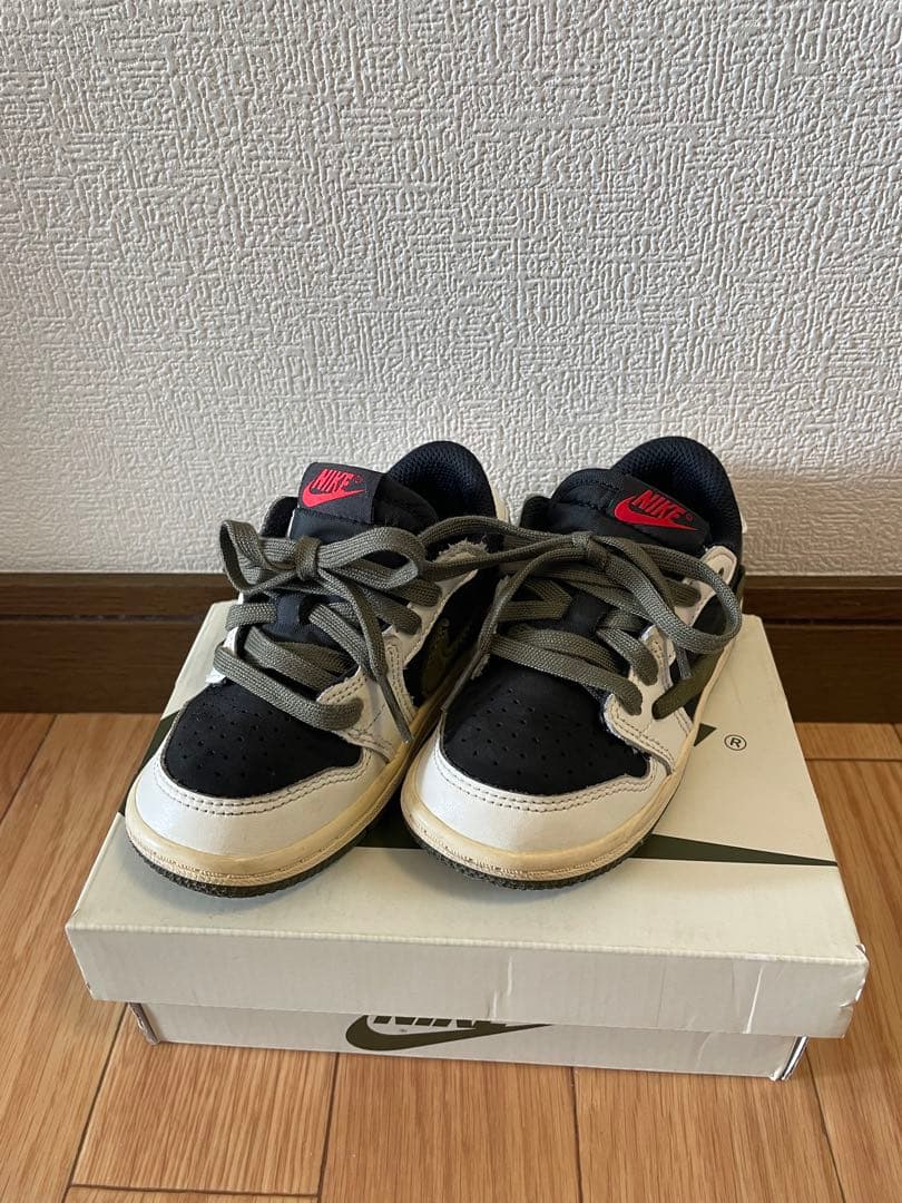 r@r@r JORDAN 1 Low OG SPナイキ×トラヴィススコット NIKE X TRAVIS SCOTT AIR JORDAN 1 LOW OG SP - Spyder｜セレクト