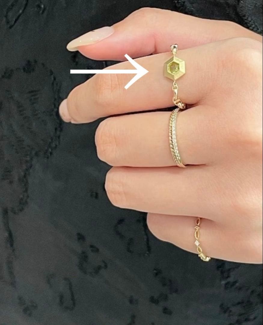 K10ゴールド ペリドット 六角形 リング シエナロゼ チェーンリング