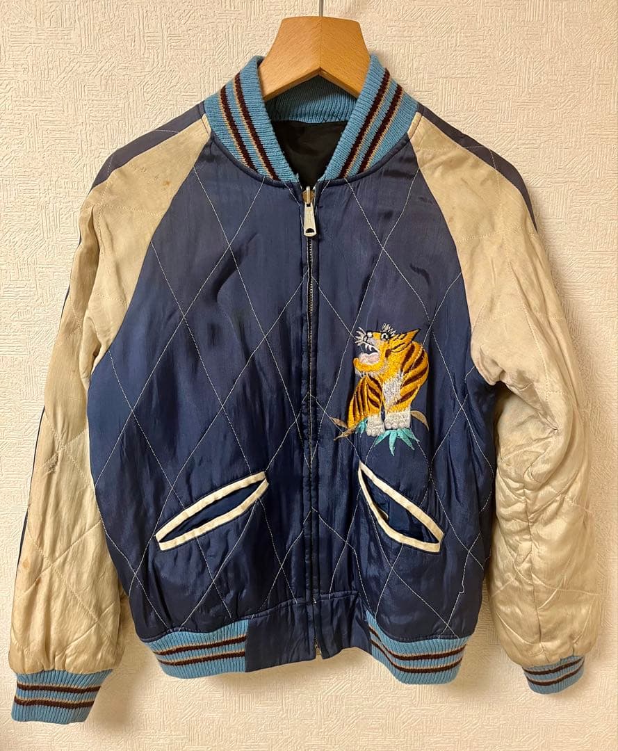 さ*き様 虎と鷹刺繍のスカジャン Japanesque 龍虎鷹刺繍サテン/別珍リバーシブルスカジャン