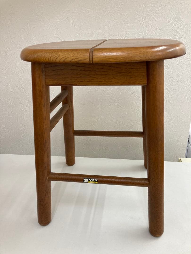 【希少】オールドカリモク 木製丸型スツール　頑丈　高級家具　日本製 カリモク家具（KARIMOKU FURNITURE） WD4336 E K H Y Q A スツール 幅