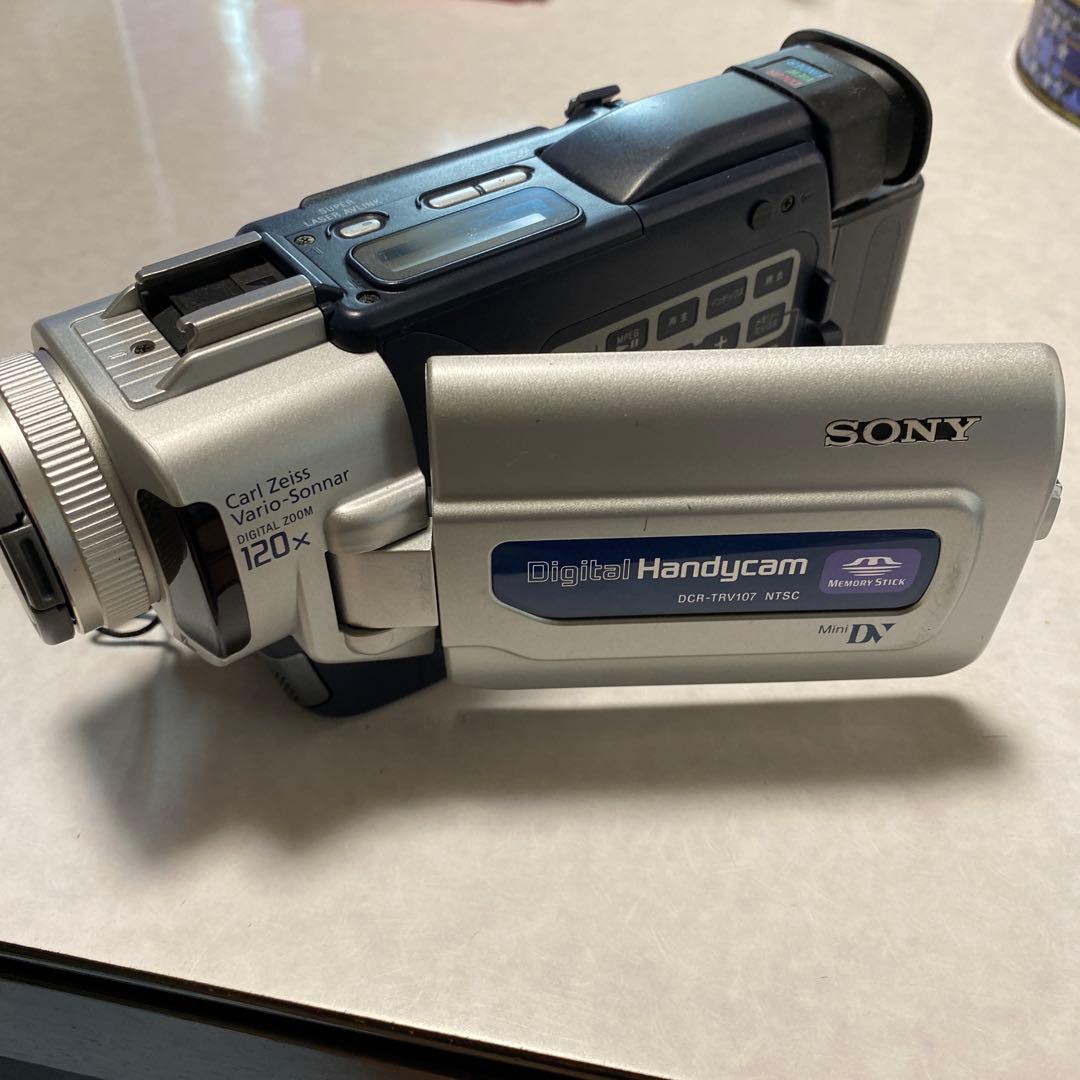 SONY miniDV HANDYCAM DCR-TRV107 ③ Sony NTSC MiniDV Camcorder Memory Stick USB Streaming Video