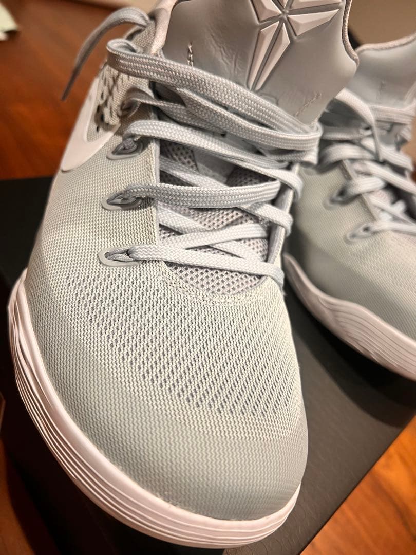 本日限定KOBE IX ELITE LOW EM PROTORO 27.5cm