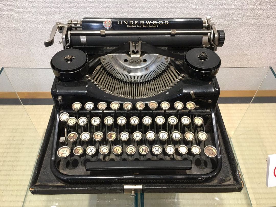 アンティークタイプライター Underwood ヴァイオレット エヴァー