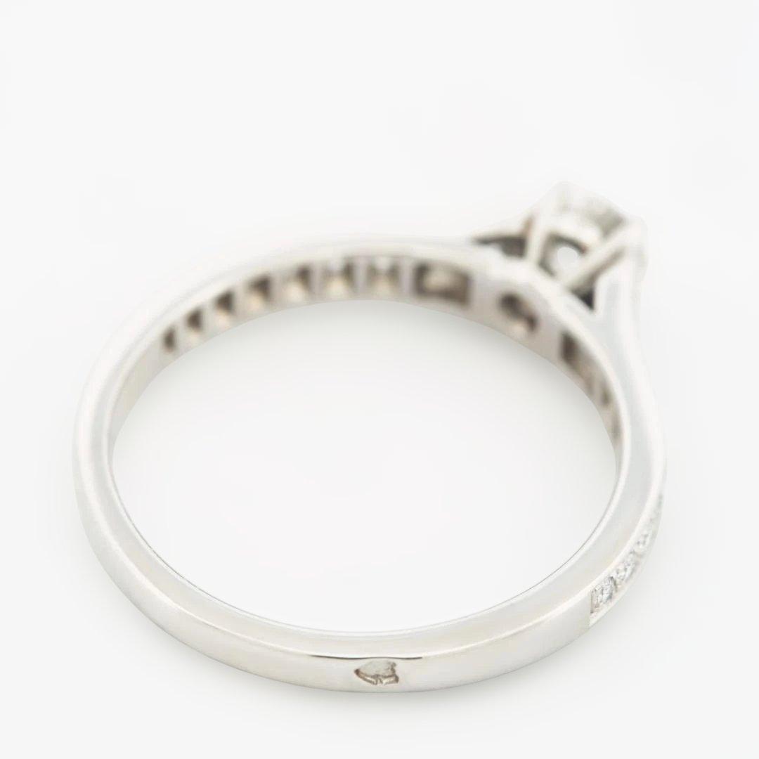 ✴︎Cartier✴︎ カルティエ 0.32CT パヴェダイヤモンドリング 51