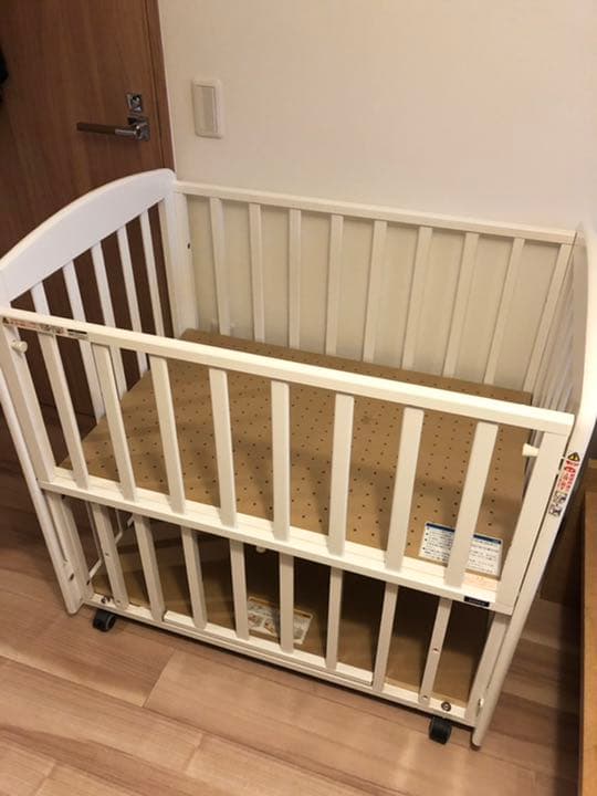 アウトレット ミニベビーベッド カトージ KATOJI 【引き取り可】
