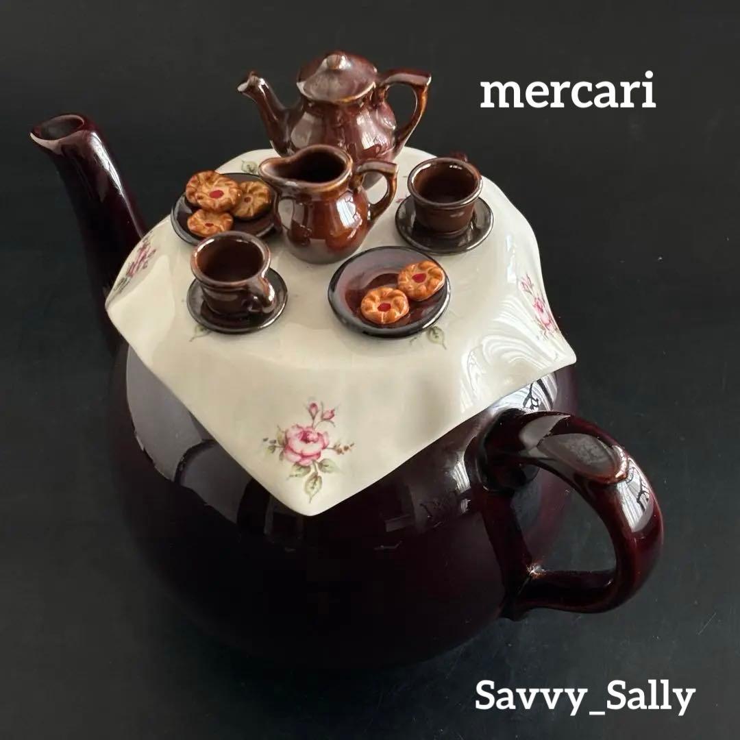 英国製　カーデュー コレクタブルティーポット　　ブラウン・ベティ BROWN BETTY TEA POT アダレー社製ブラウンベティーのティーポット