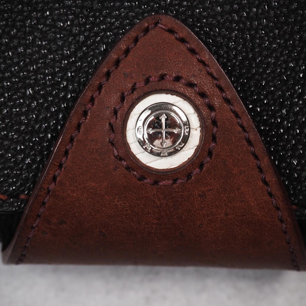 定価7万1500円 美品 GRANT KUROZAN 黒桟革 長財布 - メルカリ